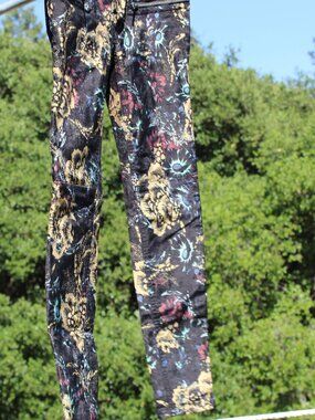 Free People Lennon Funktown Retro Floral Velvet Skinny Double Zipper Size 2